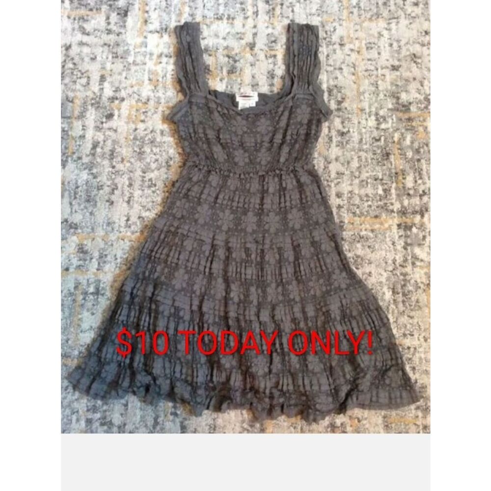 MAX STUDIOS SPECIALTY PRODUCTS LACE DRESS! FESTIVAL READY! EUC! SZ M